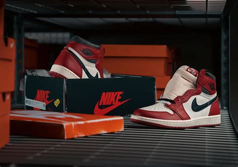 how many jordan 1 dior are there|jordan 1 lost and found.